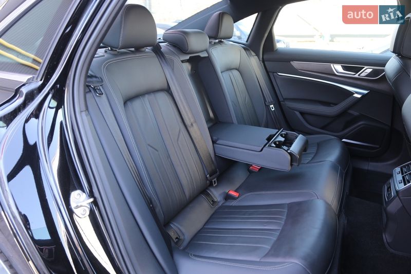 Седан Audi A6 2020 в Киеве