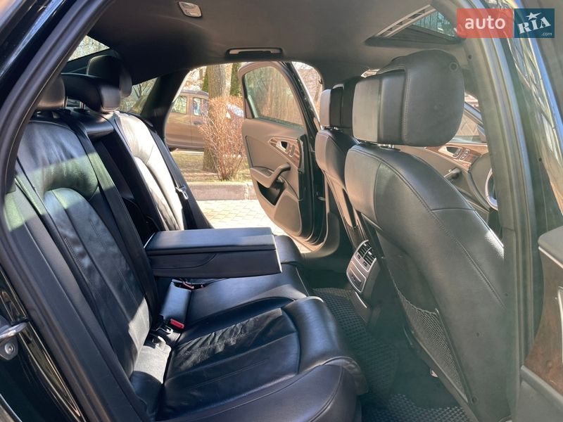 Седан Audi A6 2012 в Киеве