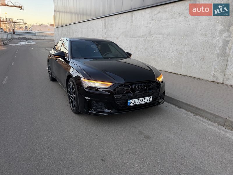 Седан Audi A6 2022 в Киеве