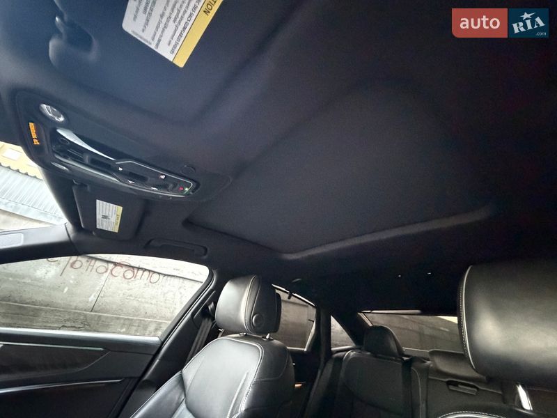 Седан Audi A6 2022 в Киеве