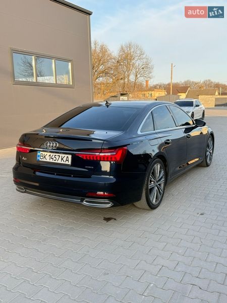 Седан Audi A6 2020 в Ровно