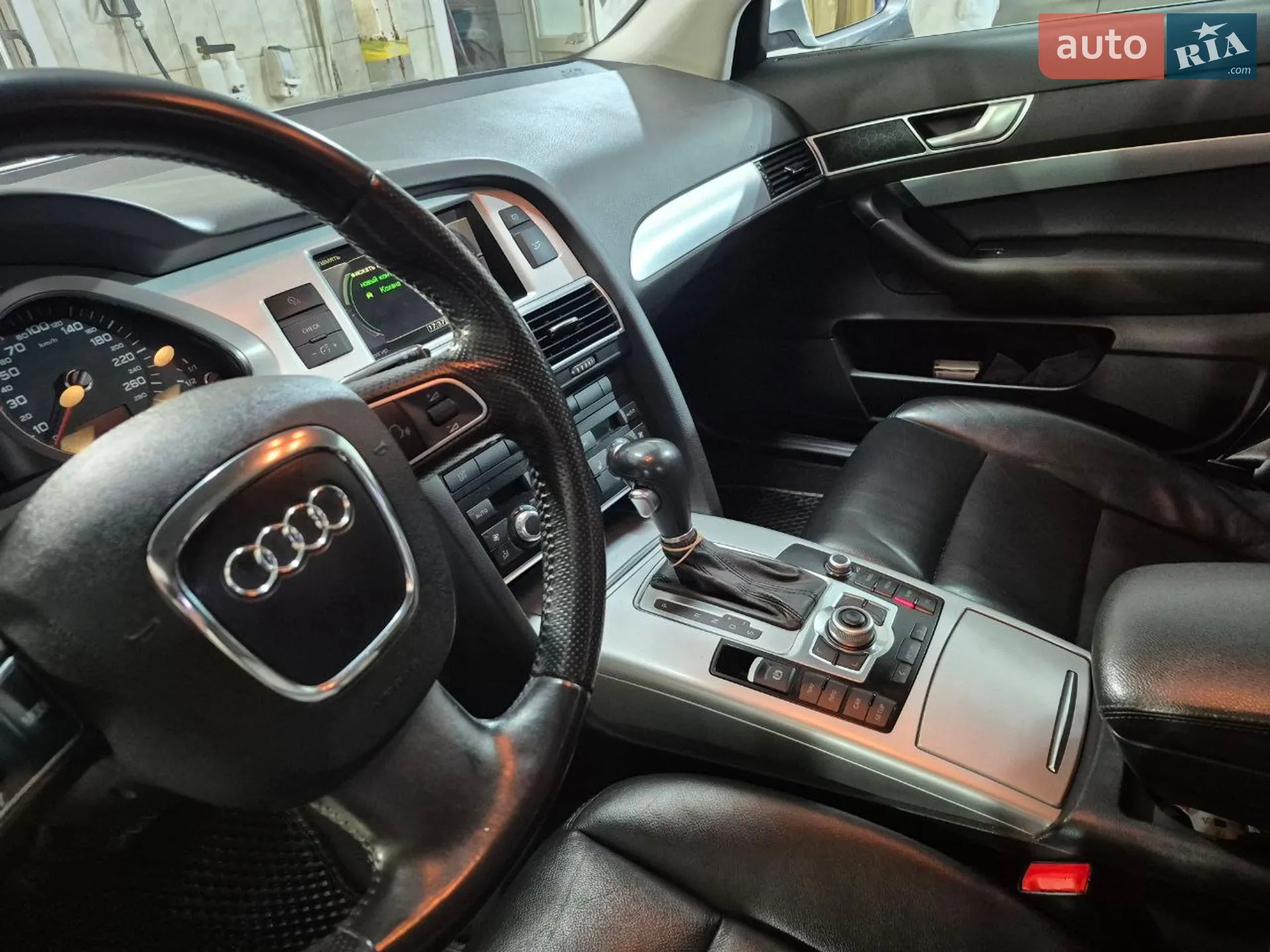 2010 Audi A6 - мініатюра 5