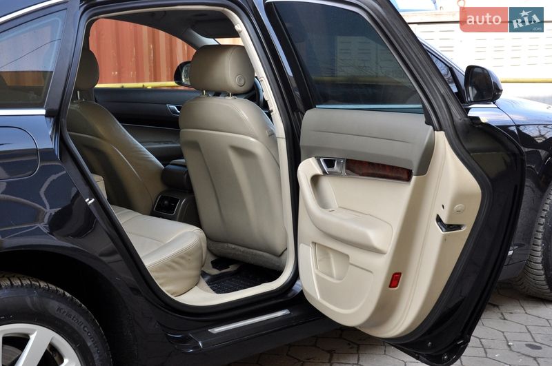 Седан Audi A6 2010 в Львові