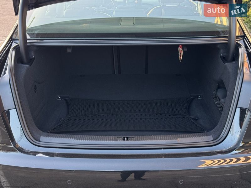 Седан Audi A6 2016 в Днепре