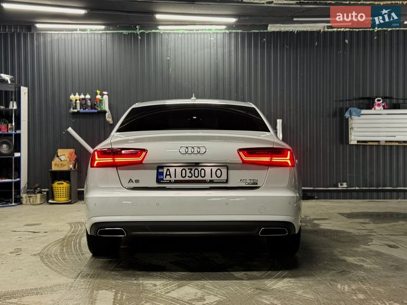 Седан Audi A6 2015 в Киеве