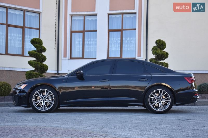 Седан Audi A6 2023 в Львове