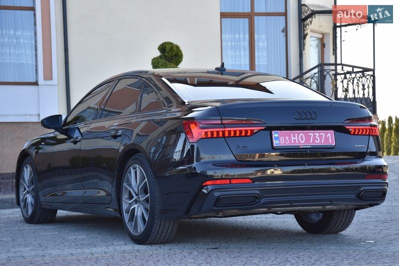 Седан Audi A6 2023 в Львове