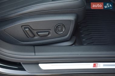 Седан Audi A6 2023 в Львове