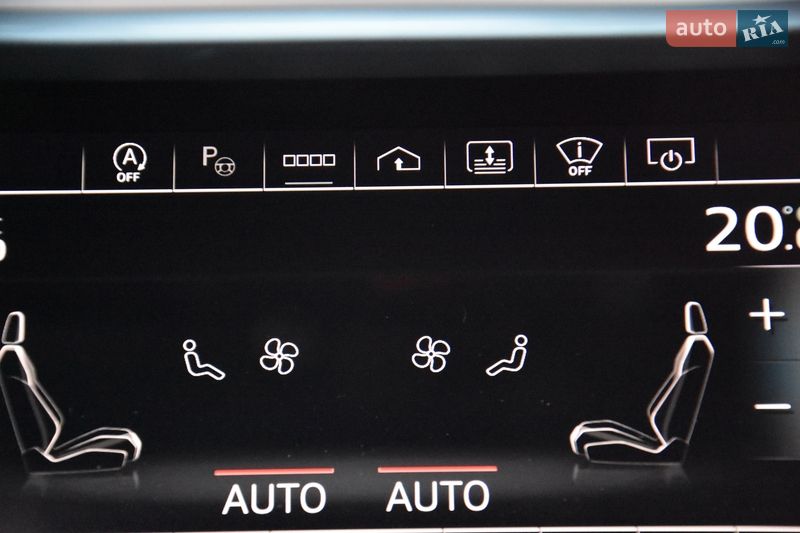 Седан Audi A6 2023 в Львове