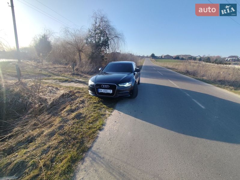 Седан Audi A6 2013 в Новояворівську
