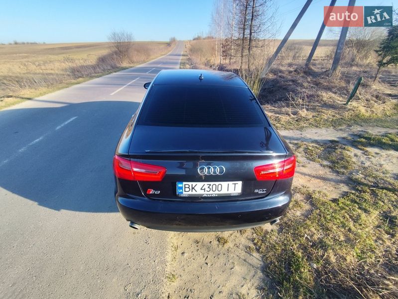 Седан Audi A6 2013 в Новояворівську