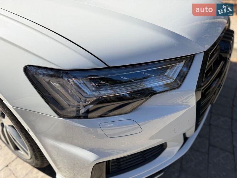 Седан Audi A6 2022 в Львове