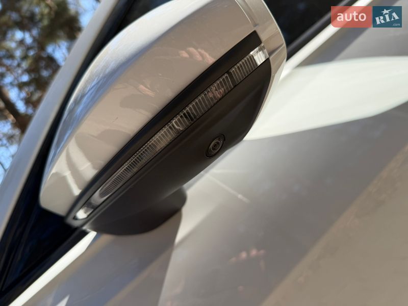 Седан Audi A6 2022 в Львове