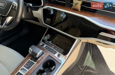 Седан Audi A6 2022 в Львове