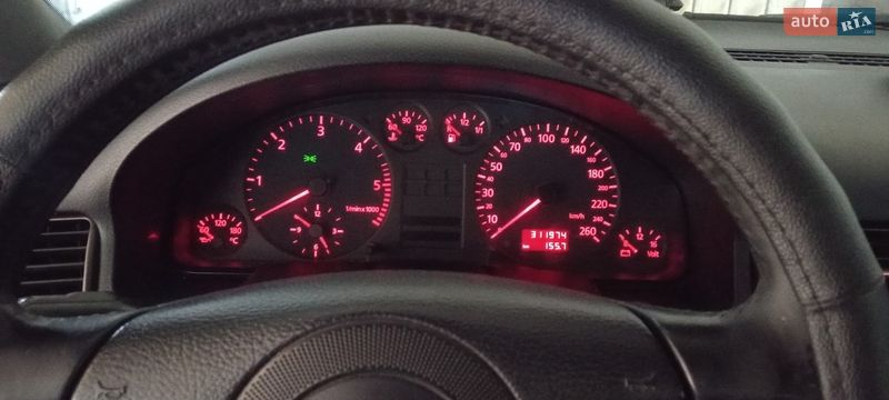 Универсал Audi A6 1998 в Киеве