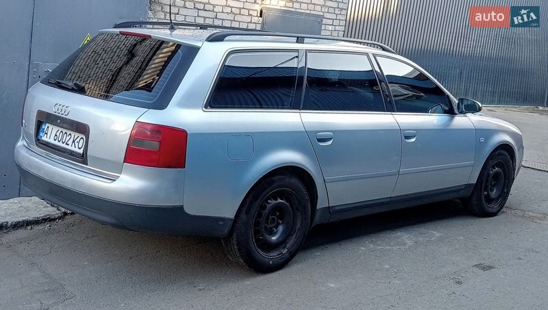 Универсал Audi A6 1998 в Киеве