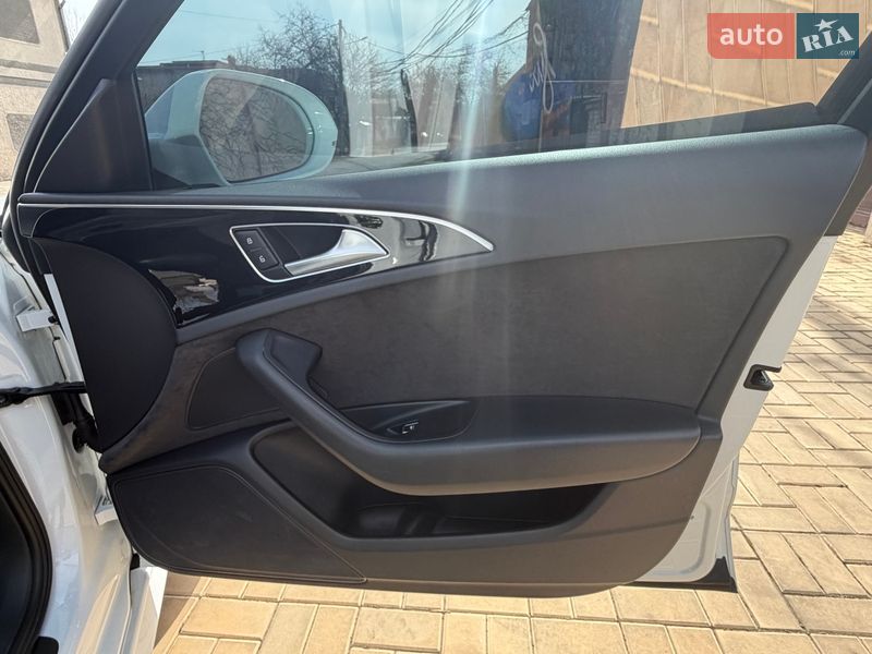 Седан Audi A6 2015 в Одессе