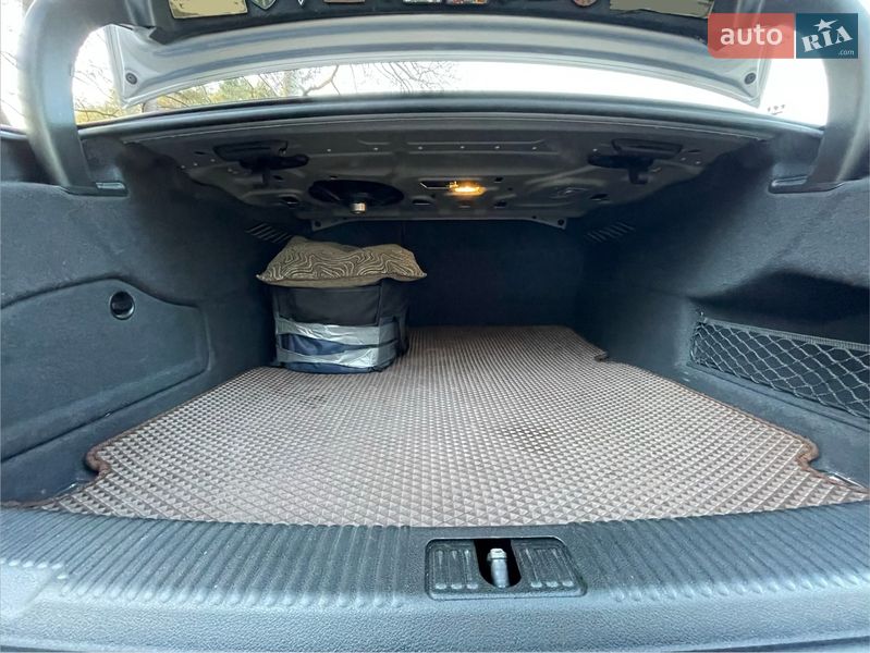 Седан Audi A6 2014 в Житомире