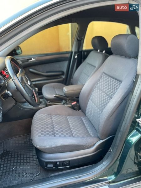 Седан Audi A6 1999 в Хусті