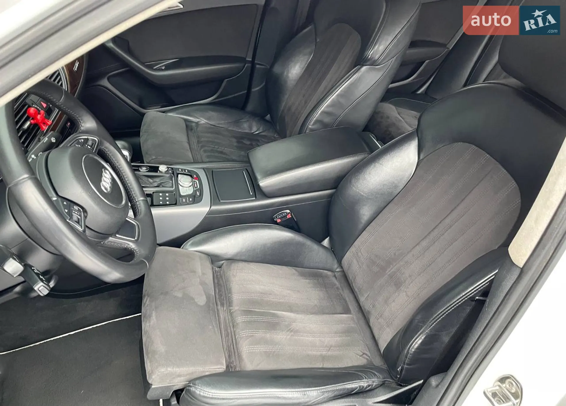 2011 Audi A6 - мініатюра 14