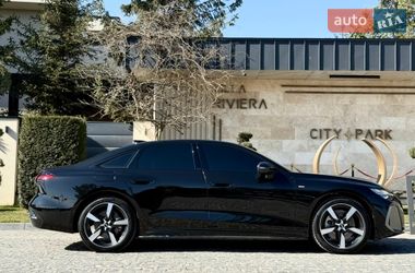 Седан Audi A6 2025 в Львове