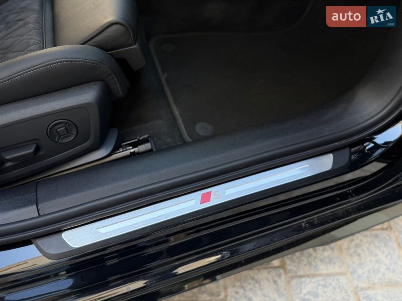 Седан Audi A6 2025 в Львове