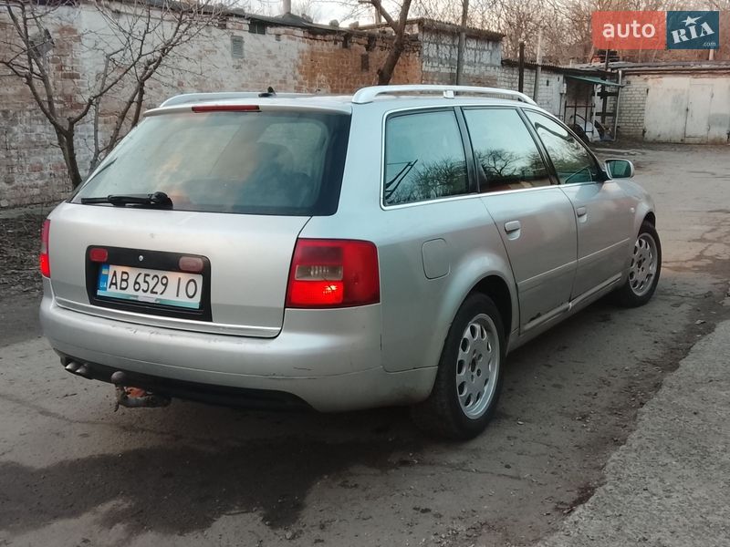 Универсал Audi A6 2002 в Умани