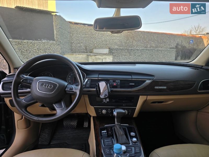 Седан Audi A6 2013 в Черновцах