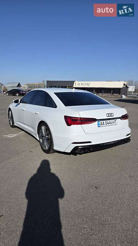 Седан Audi A6 2018 в Киеве