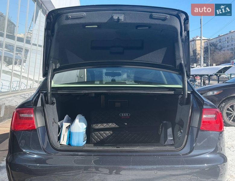 Седан Audi A6 2012 в Киеве