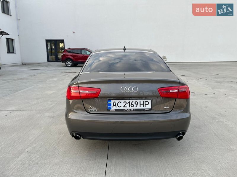 Седан Audi A6 2014 в Луцке