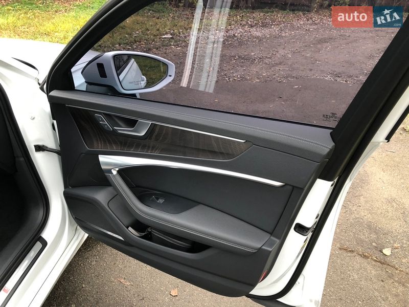 Седан Audi A6 2018 в Киеве