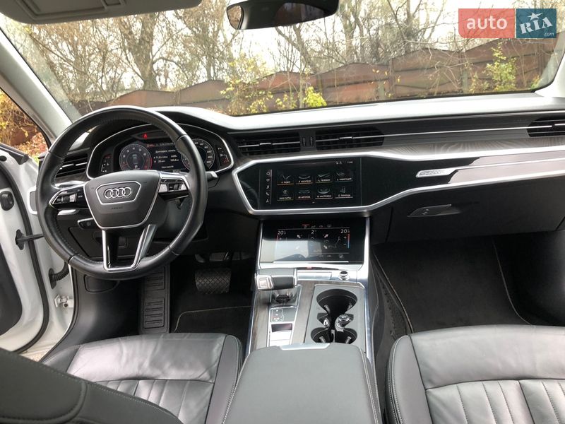 Седан Audi A6 2018 в Киеве