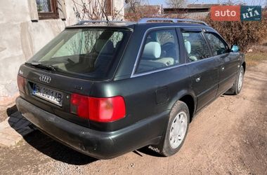 Универсал Audi A6 1996 в Остроге