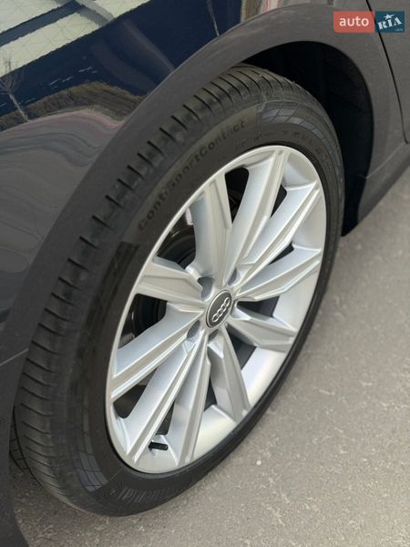 Универсал Audi A6 2019 в Киеве
