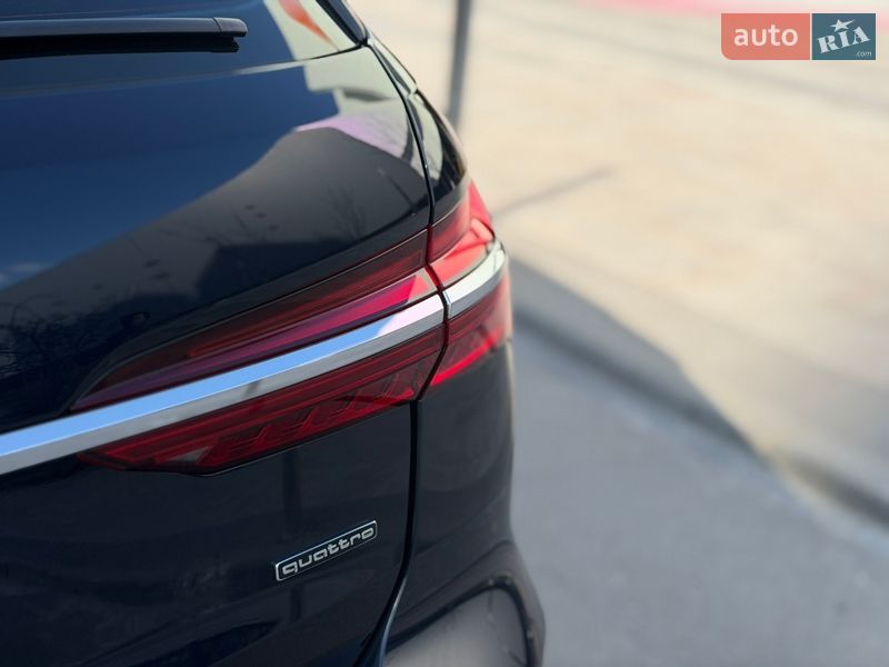Универсал Audi A6 2019 в Киеве