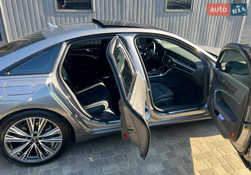 Седан Audi A6 2020 в Киеве