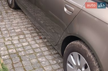 Седан Audi A6 2004 в Кременце