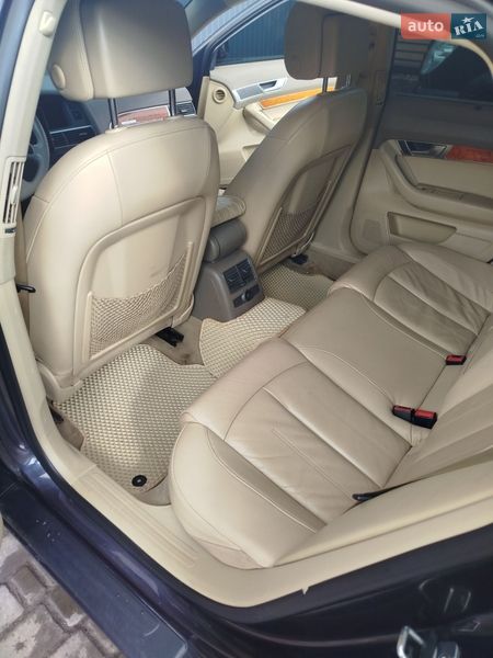 Седан Audi A6 2005 в Первомайске