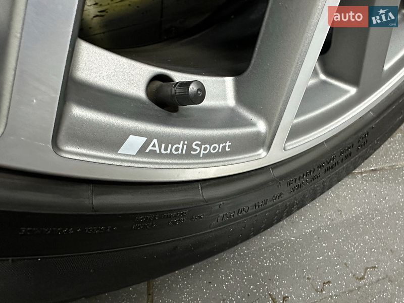 Седан Audi A6 2022 в Казатине