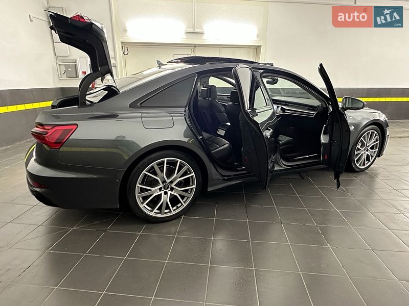 Седан Audi A6 2022 в Казатине