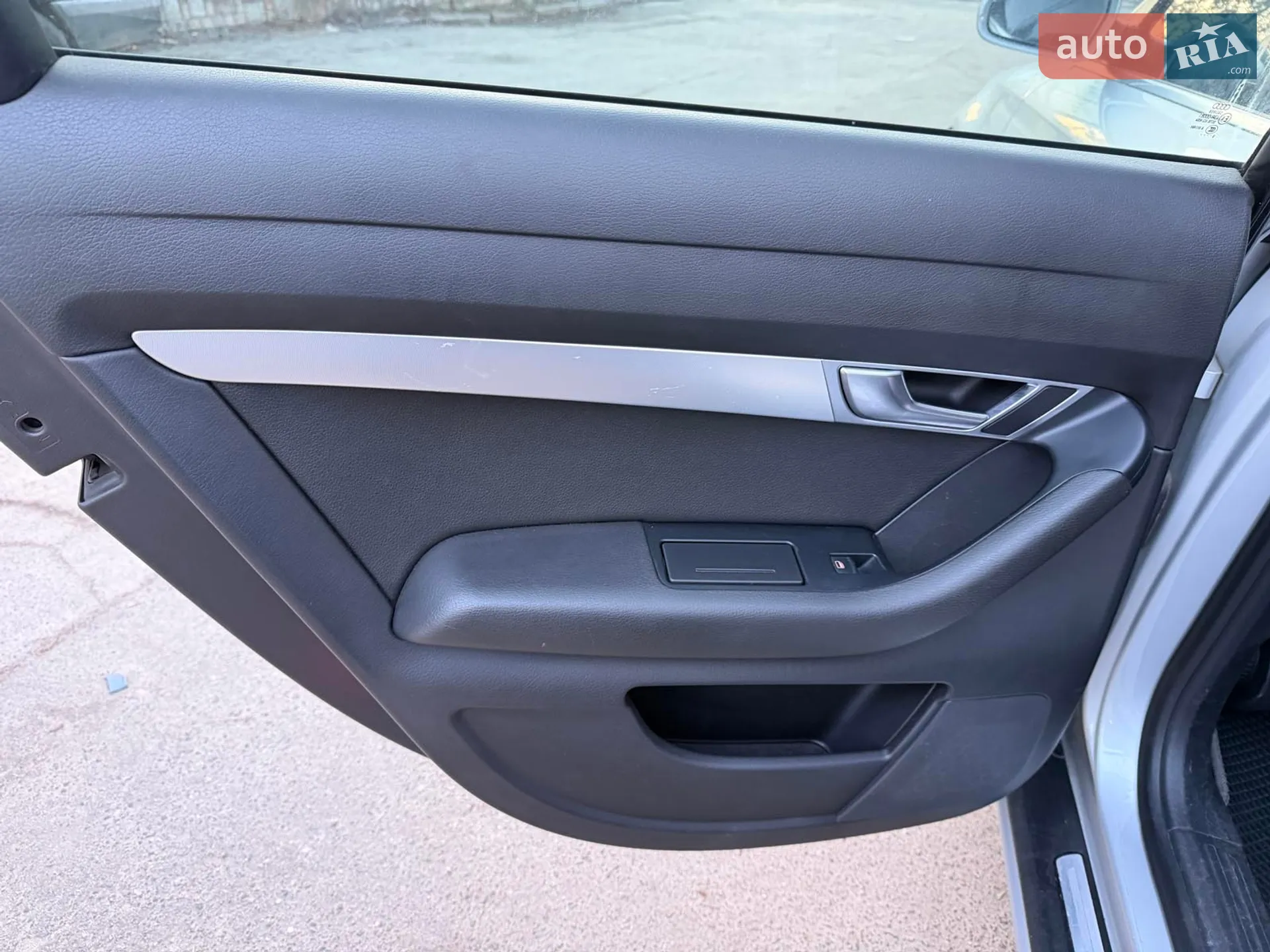 2010 Audi A6 - мініатюра 18