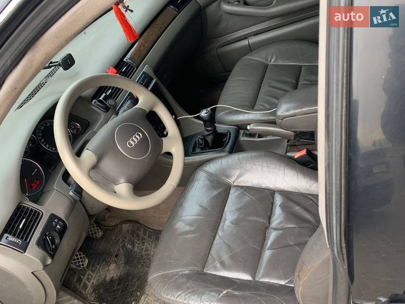 Седан Audi A6 2001 в Тернополе