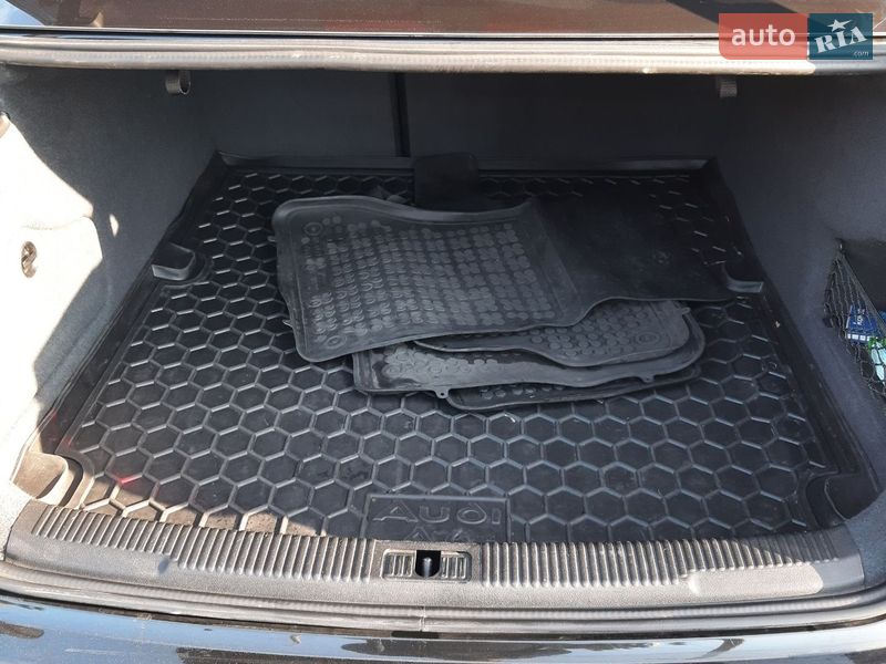 Седан Audi A6 2013 в Одессе