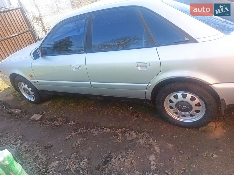 Седан Audi A6 1996 в Львові