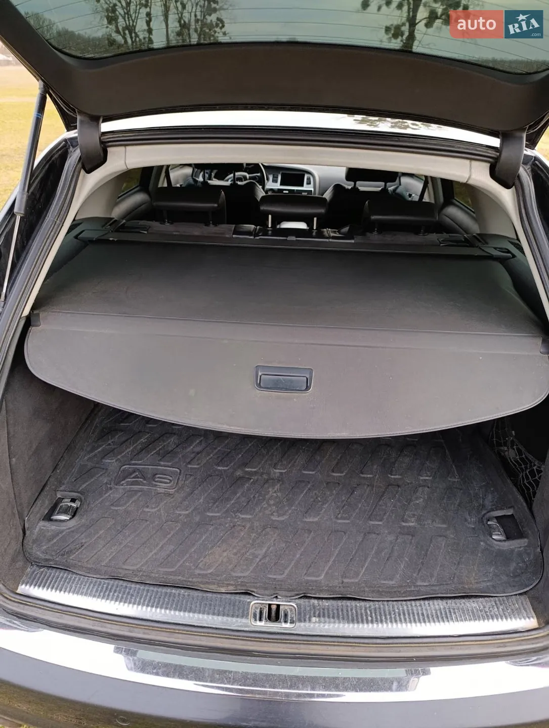 2010 Audi A6 - мініатюра 7