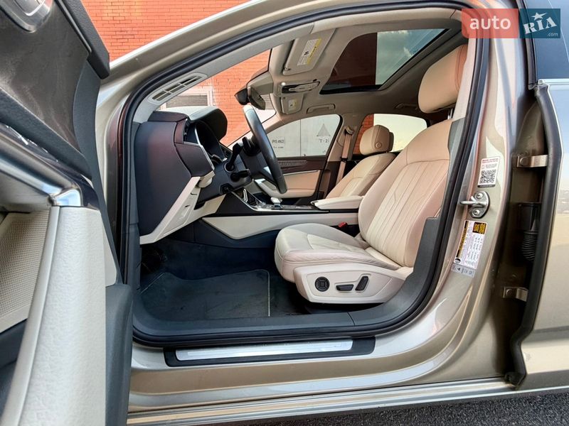 Седан Audi A6 2019 в Киеве