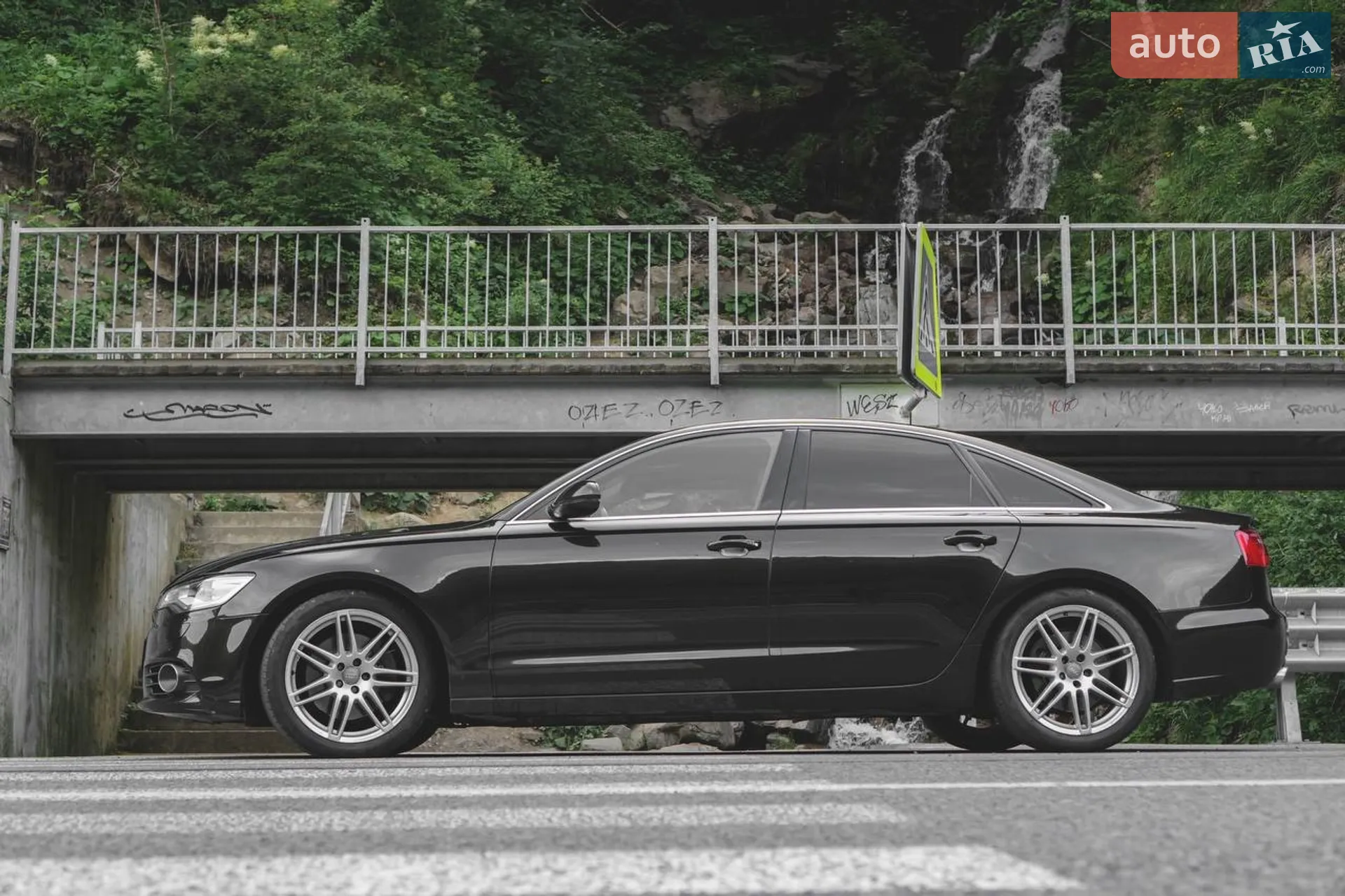 Audi A6 2011 VIN WAUZZZ4G0CN015305 фото оголошення 5 з 14