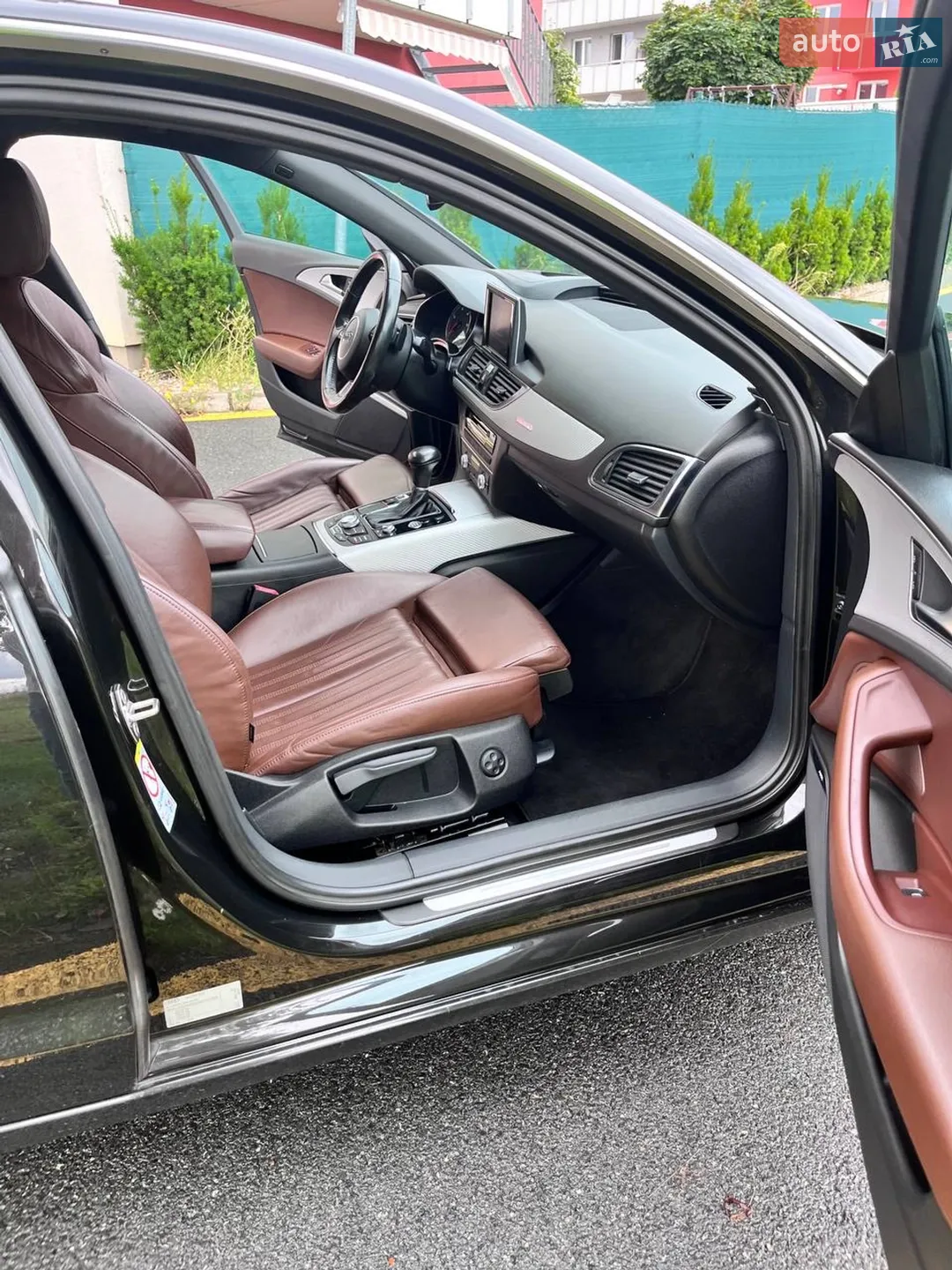 Audi A6 2011 VIN WAUZZZ4G0CN015305 фото оголошення 7 з 14