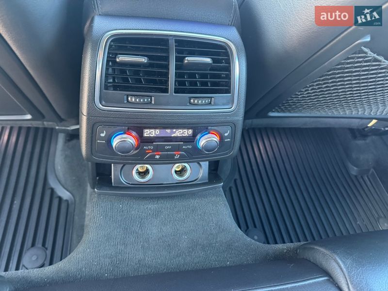 Седан Audi A6 2014 в Львові